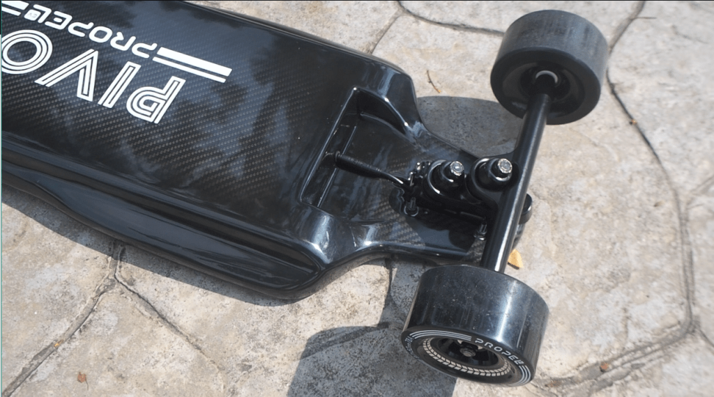 front trucks of Propel Pivot S 