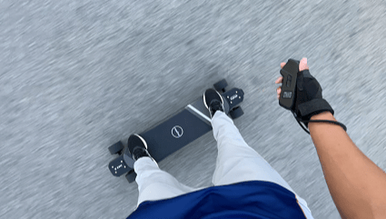 Riding Photo of Maxfind Max 5s