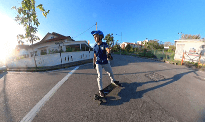 Riding Photo of Maxfind Max 5s