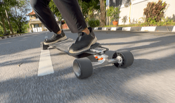 Riding Picture of OMW Hussar