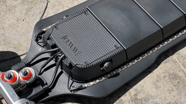 Photo of OMW Hussar battery