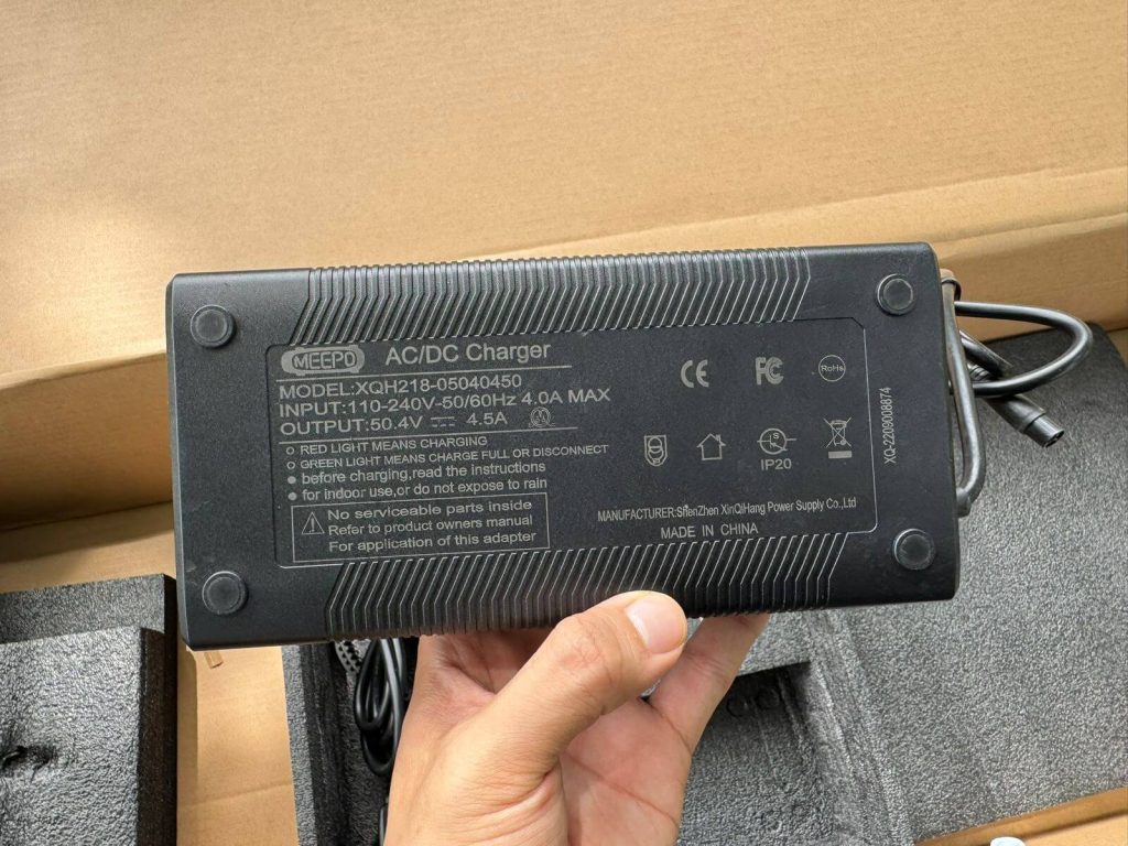 Photo of Meepo Rover charger