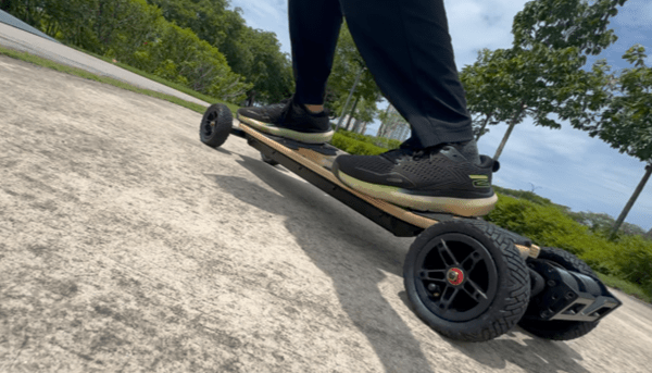 Riding Photo of Meepo Rover