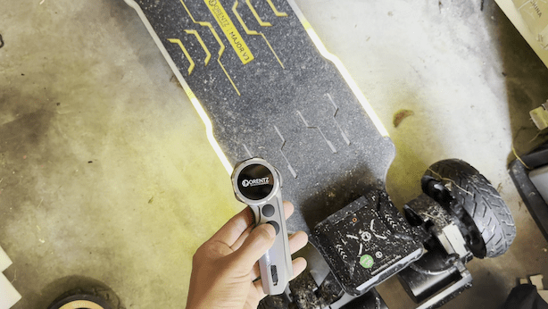 Photo of Remote and Lighting of Lorentz Major V3