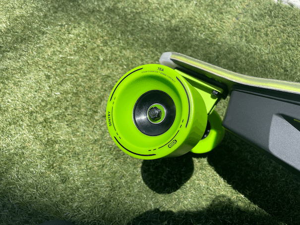 Close up photo of Meepo Aurora Wheel