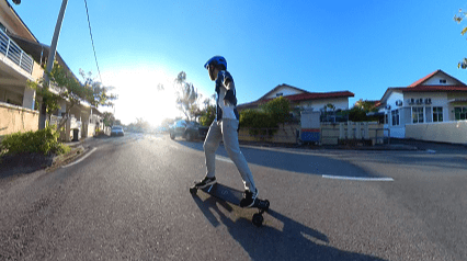 Riding Photo of Maxfind Max 5s