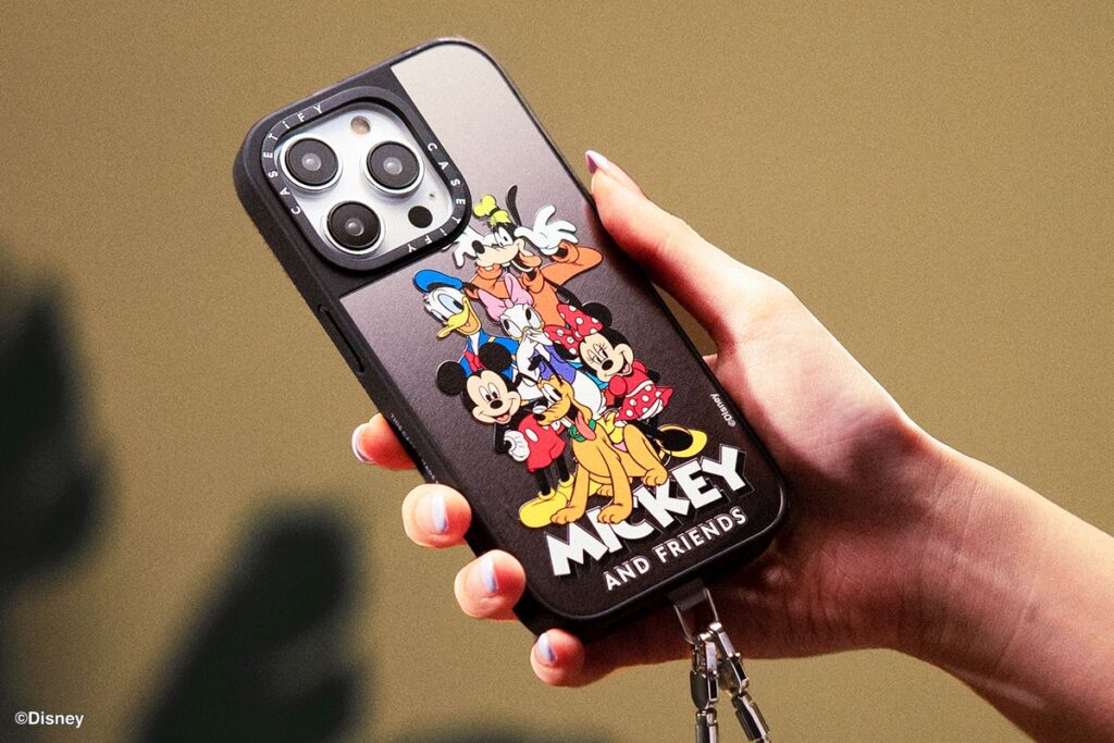 CASETiFY Mickey & Friends iPhone14 2点セット s-l400.jpg