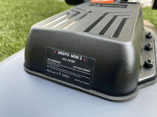 Label on the enclosure of Meepo Mini 3s