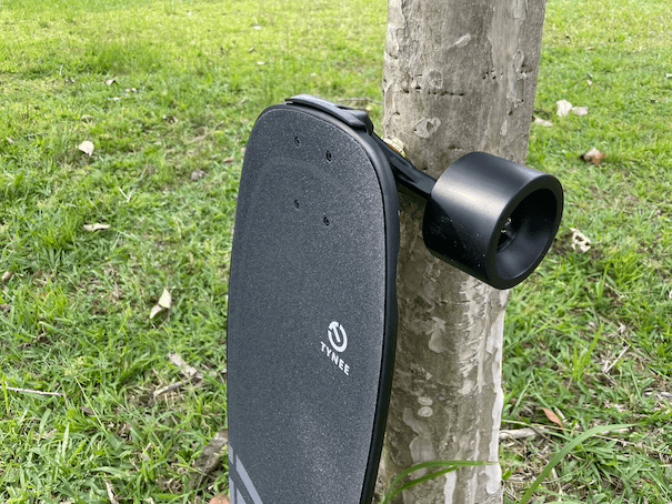 Tynee Mini 3 front trucks