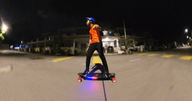 Riding Photo of Maxfind Max 6