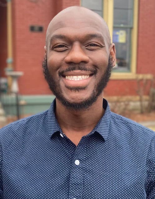 Eric Davis headshot.