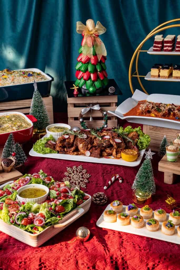 Grand feast jolly christmas catering buffet by idocatering