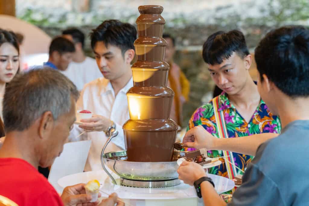 glassbox cyberjaya wedding chocolate fountain
