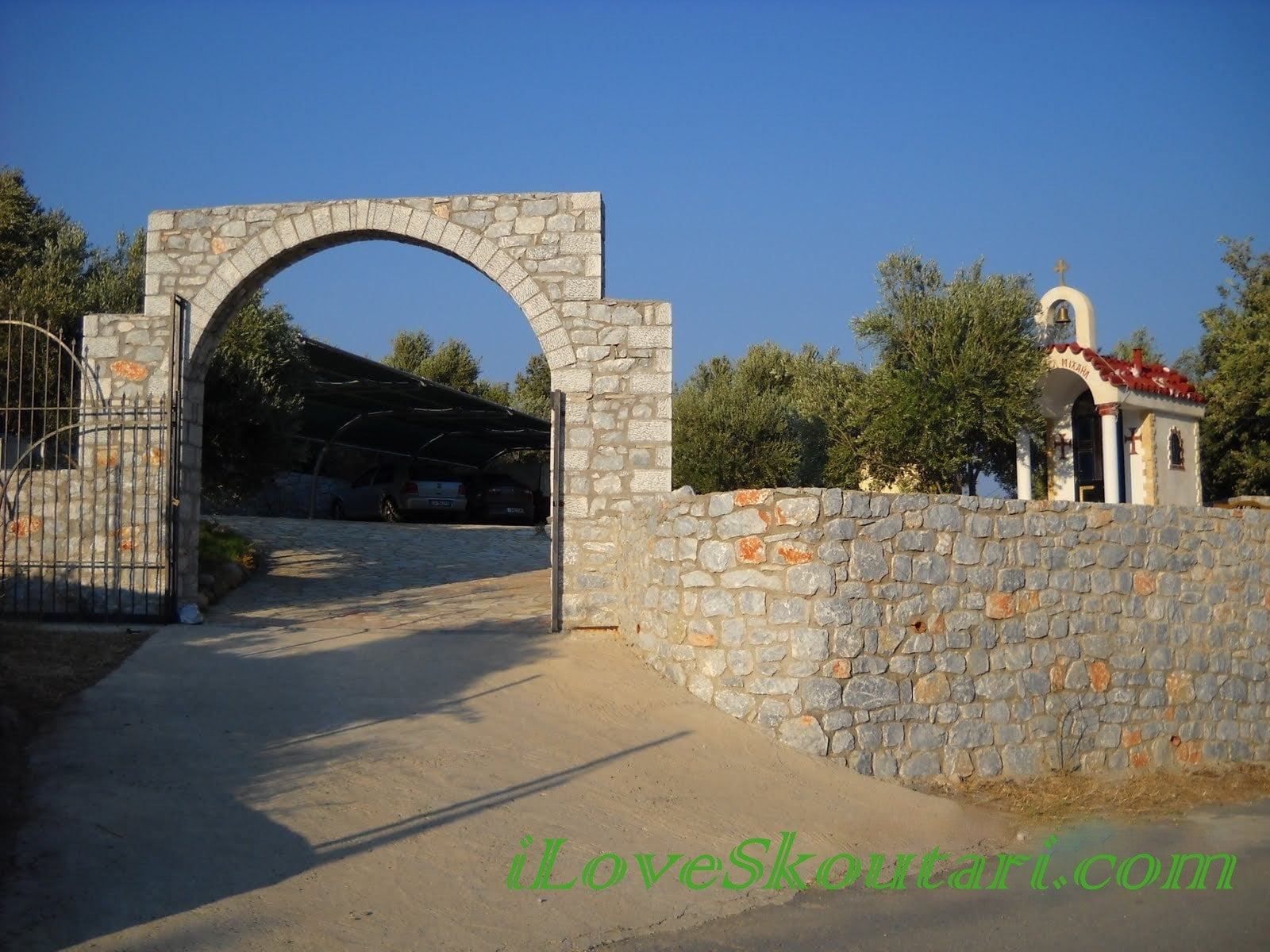 Κτήμα Παπακωνσταντή | Ενοικιαζόμενα Διαμερίσματα Στο Σκουτάρι Λακωνίας