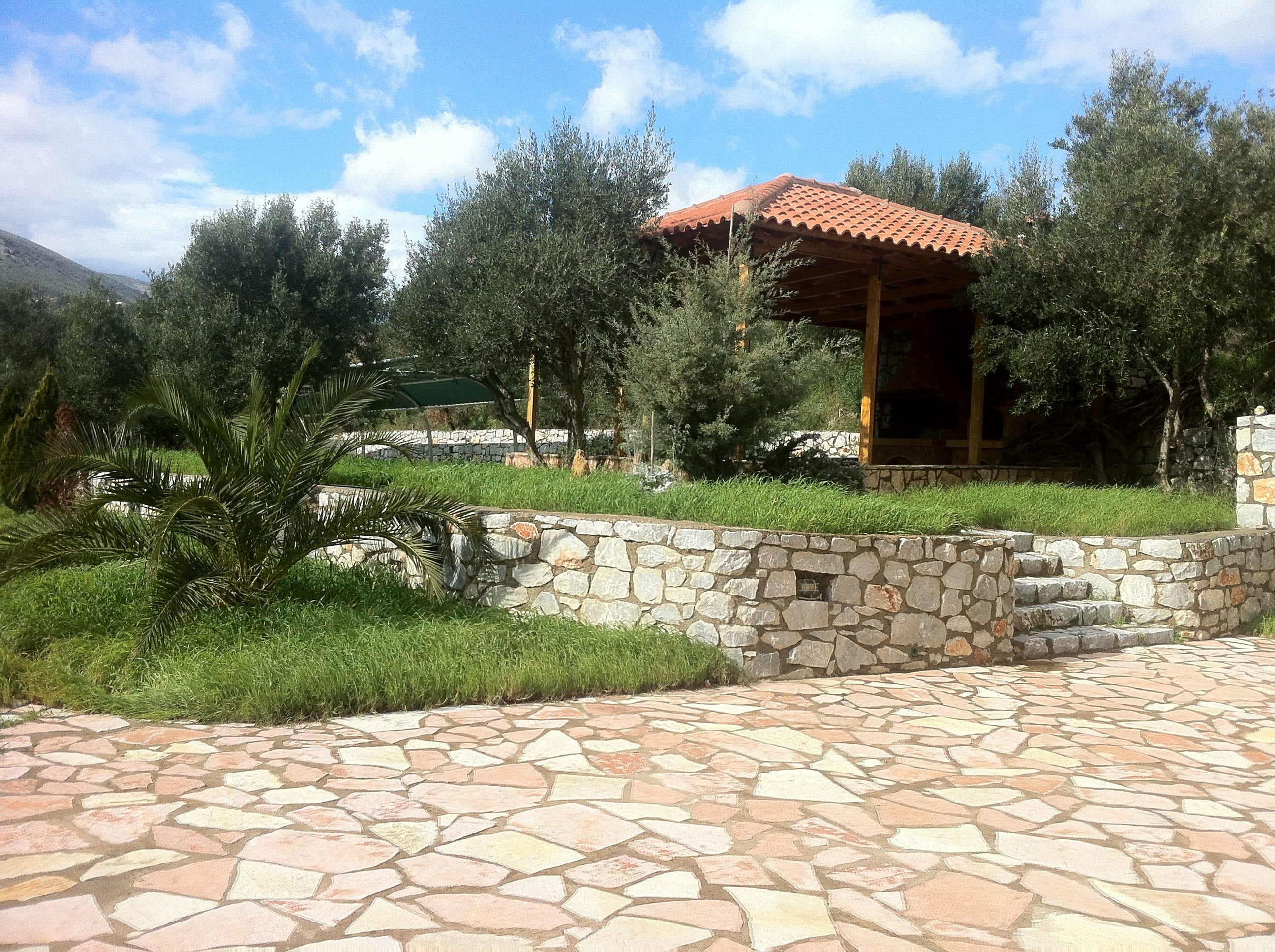 Κτήμα Παπακωνσταντή | Ενοικιαζόμενα Διαμερίσματα Στο Σκουτάρι Λακωνίας