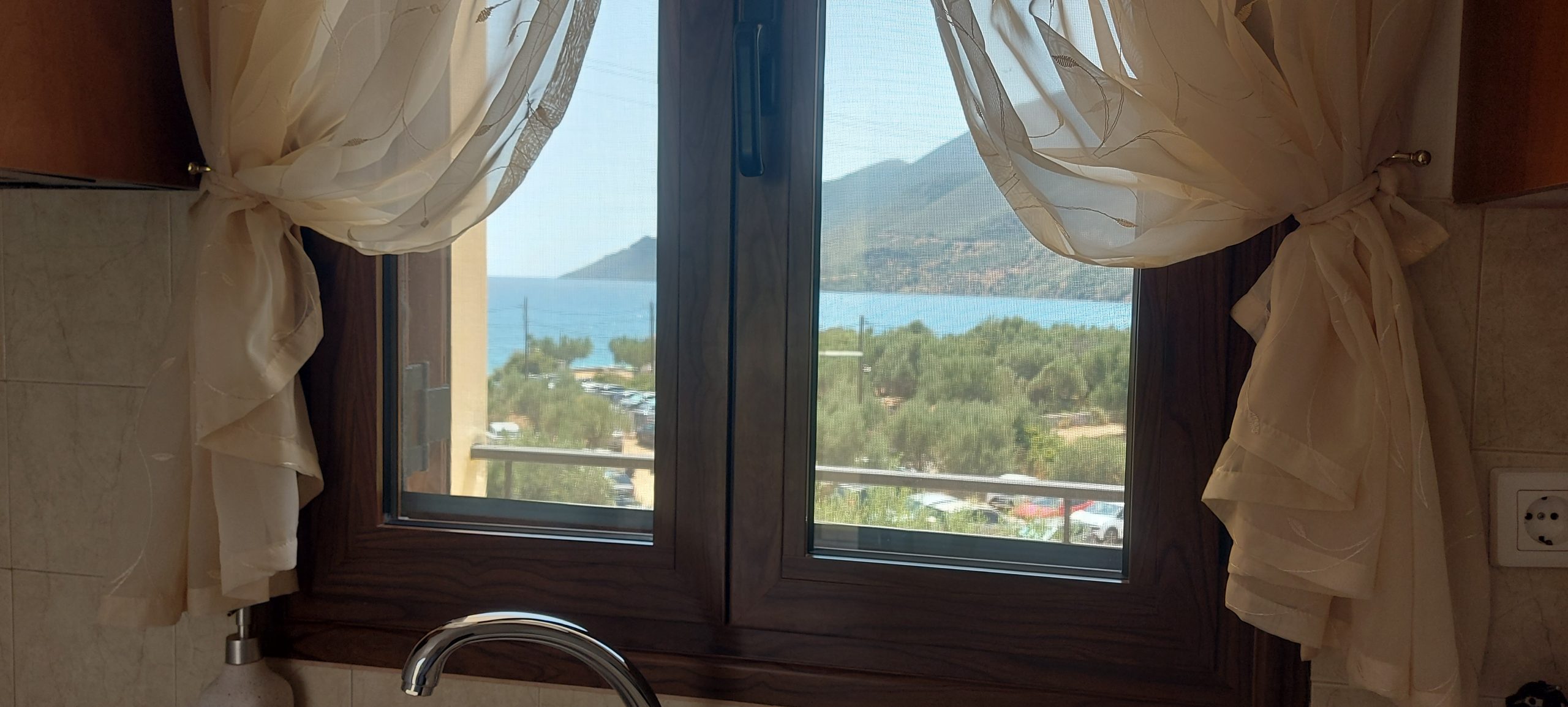 Double ( skoutari.com )