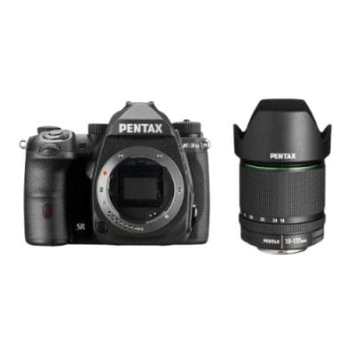 High-quality Pentax camera with detachable lens, ideal for photography enthusiasts seeking innovative and affordable imaging solutions in South Africa.