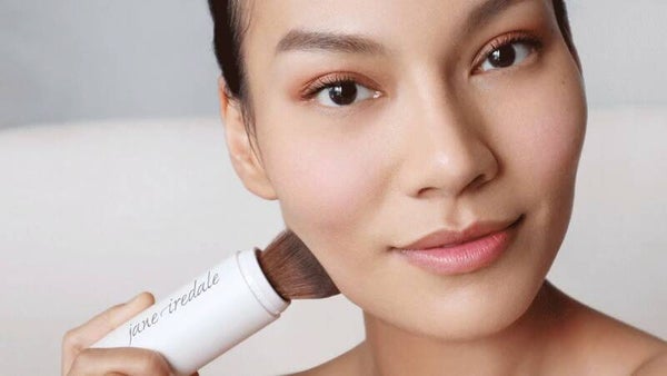 Powder-Me SPF30 DRY SUNSCREEN - Image 2