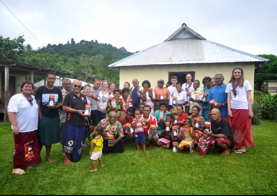 Crowdfunder Solar Project. Volunteering fiji with island spirit