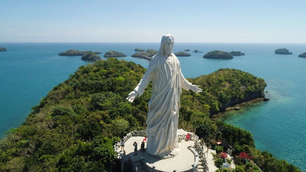 hundred-islands-national-park-luzon-philippines-1