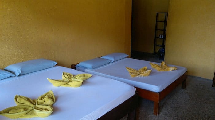 El-nido-island-hopping-philippines-080220152352