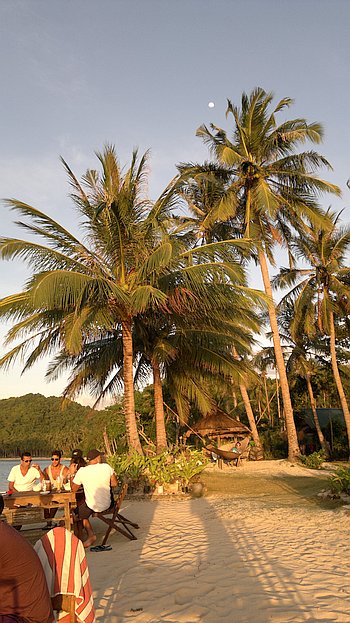 El-nido-island-hopping-philippines-310120152261