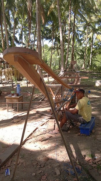 island-hopping-in-the-philippines-boat-launch-180220152417