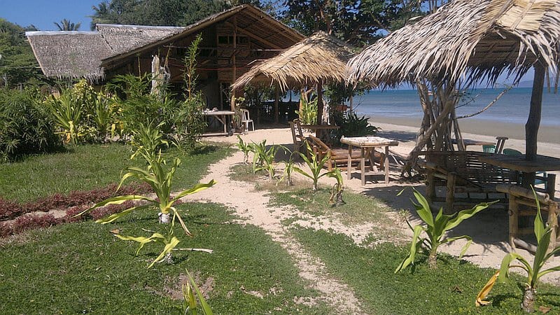 island-hopping-in-the-philippines-boat-launch-180220152443