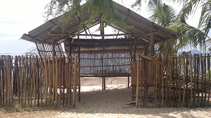 island-hopping-in-the-philippines-island-1-140220152383