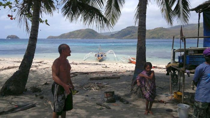 island-hopping-philippines-patoyo-290320152625