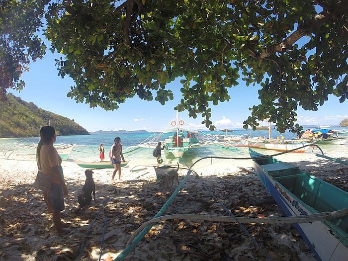 calibangbangan_island-hopping-philippines_DCIM100GOPRO