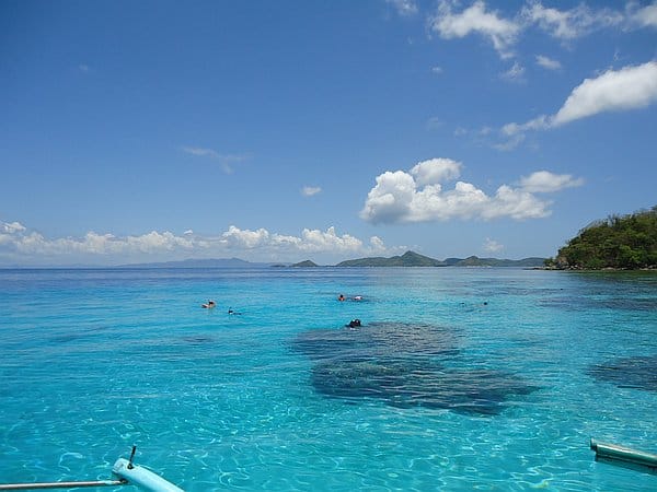 island-hopping-boat-tours-philippines-palawan-thomas-DSC02491