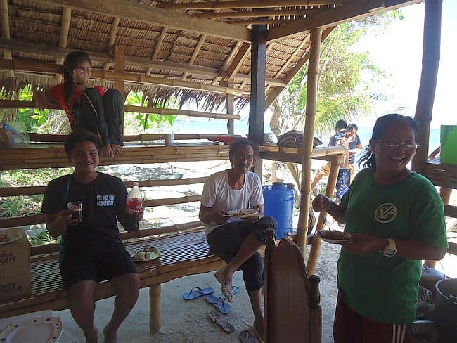 island-hopping-boat-tours-philippines-palawan-thomas-DSC02564