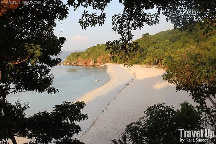 Quiet getaway on Malcapuya Island.