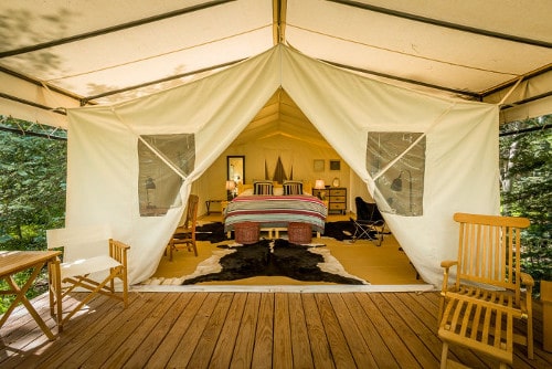 glamping-philippines-tent_looking_in.0