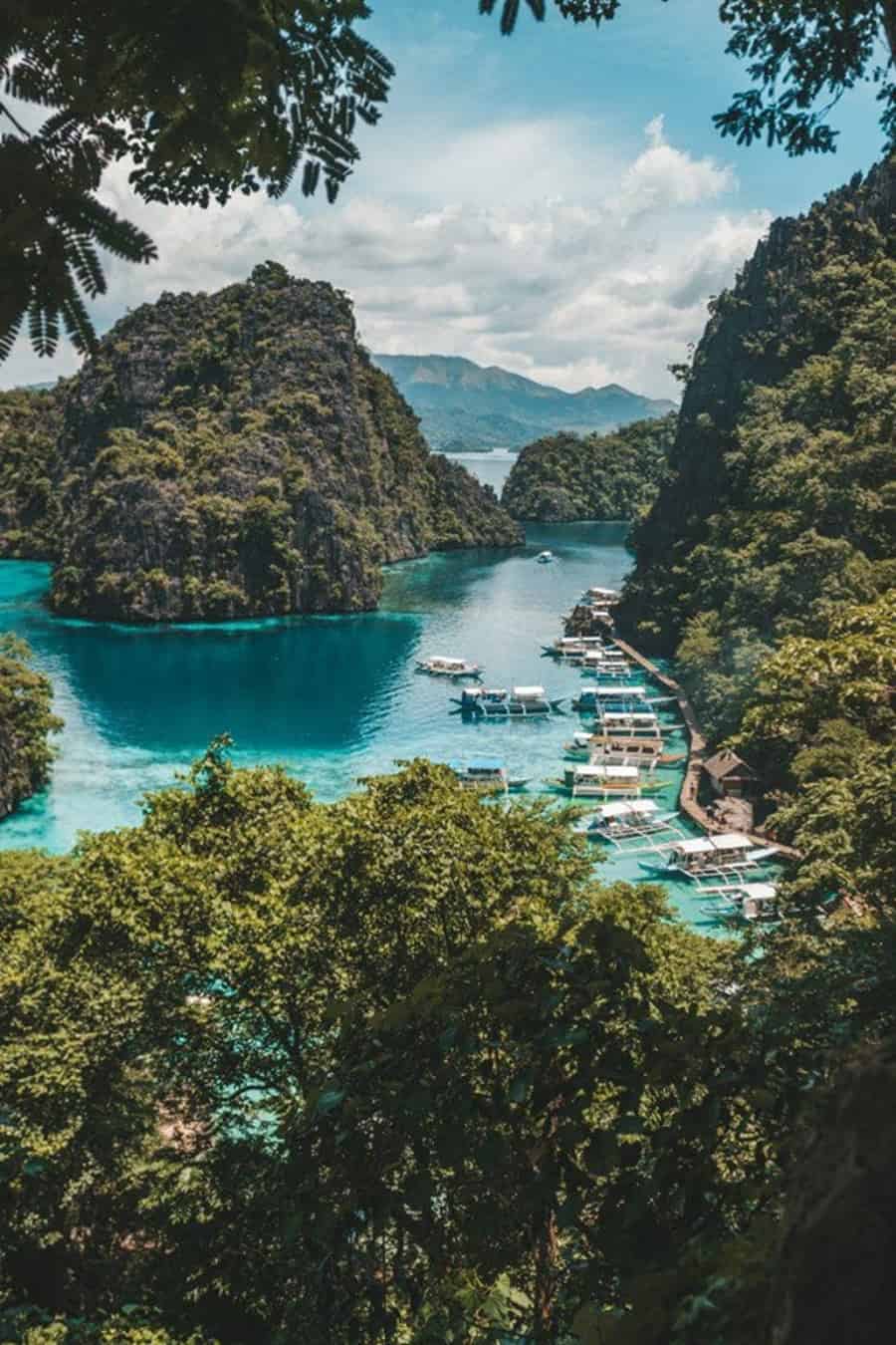 view of Coron Bay island hopping itinerary