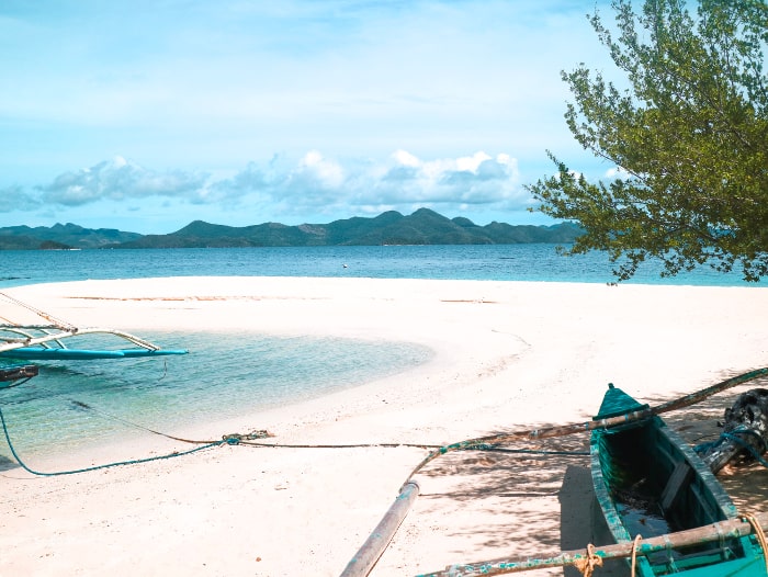 Boat tours itinerary between El Nido and Coron banana island sand bar 1