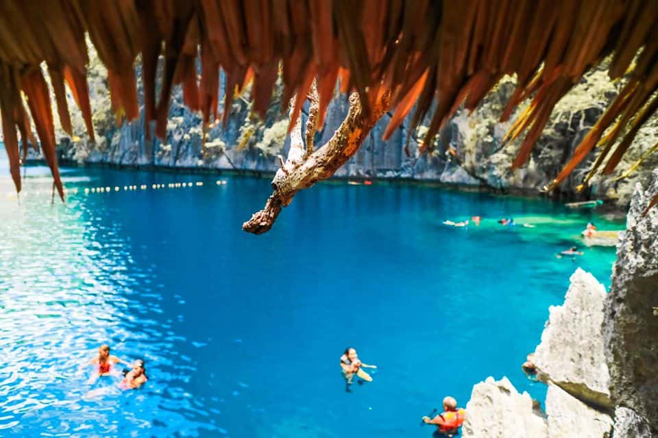 Float peacefully in Barracuda Lake, Coron.
