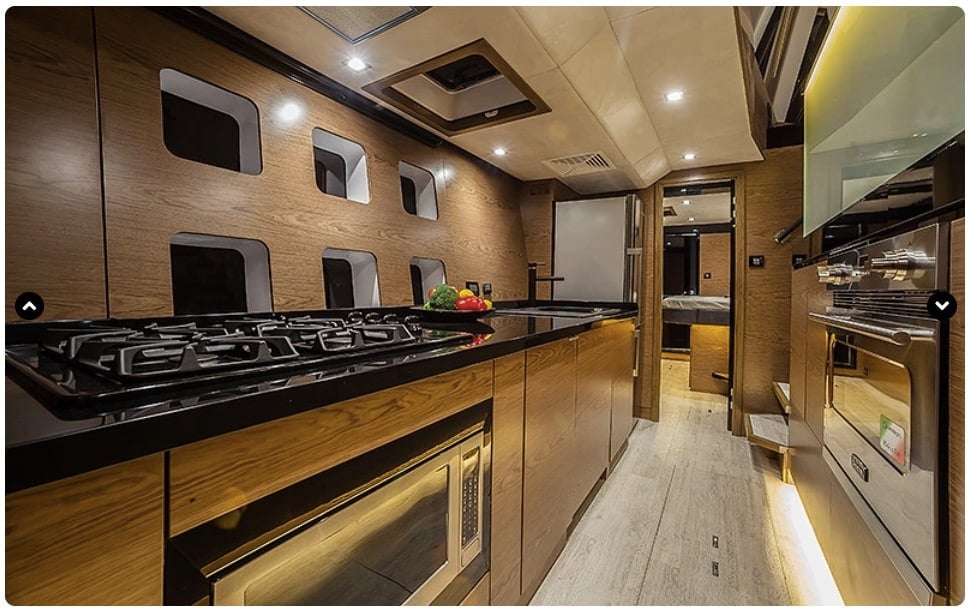 sunreef-60-6 catamaran