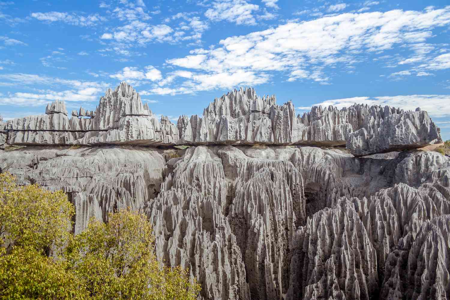 limestone-rock-formation-creation coron