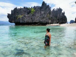 Payong payong beach El nido palawan beach destination
