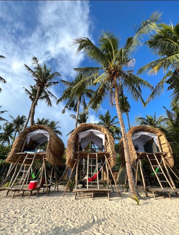 coco beach resort three huts