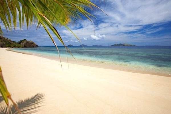 PARADISE BEACH peaceful