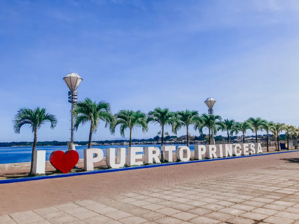 Puerto Princesa Baywalk 11