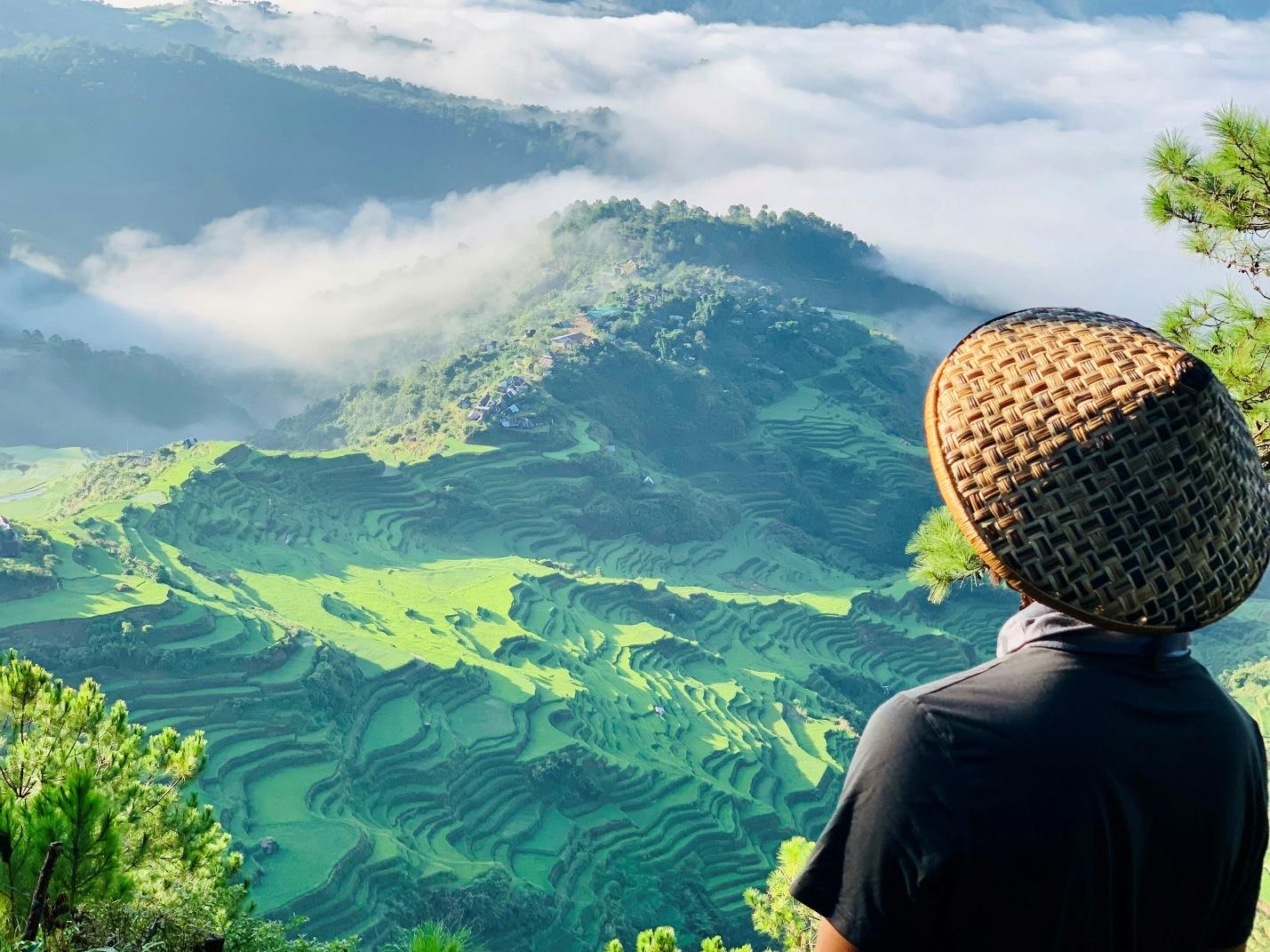Enjoy breathtaking mountain landscapes and rice terraces in the Philippines, perfect for adventure and nature lovers seeking travel tips for an unforgettable trip.