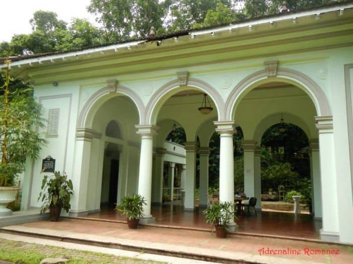 iloilo-city-to-bacolod-mambukal-resort-waterfalls-bath-house