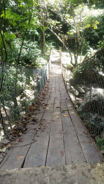 Hinulugan-Waterfalls-20181211_115803