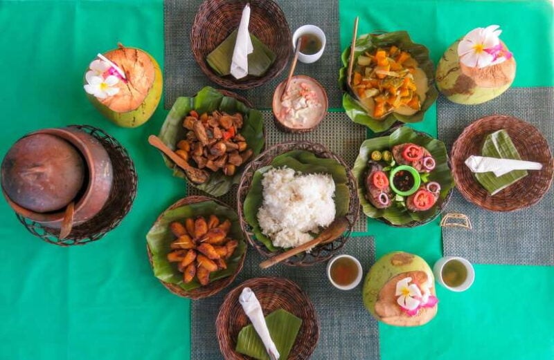 Pamalican island dining