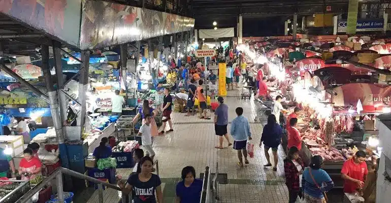 farmers market shopping