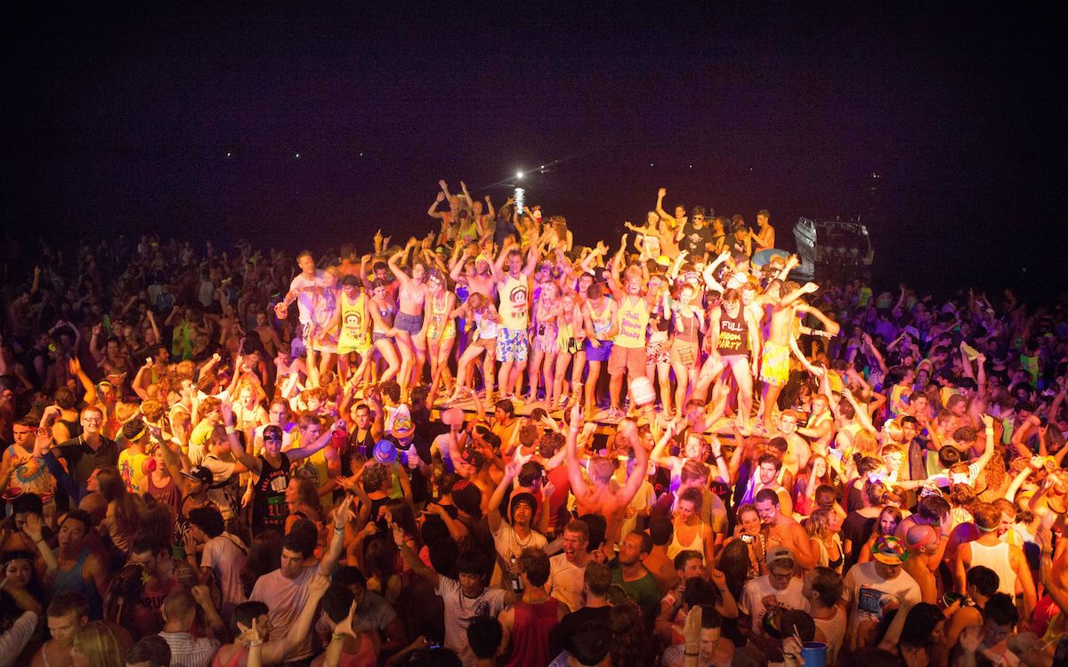 full moon party koh phangan thailand